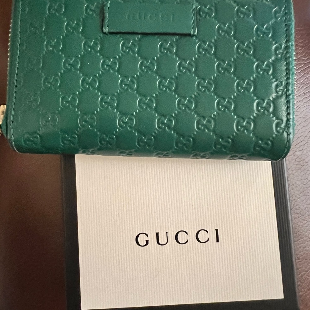 Gucci Green Embossed Leather Wallet